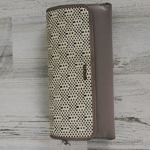 Fossil tan leather and weaved straw multicolor wallet